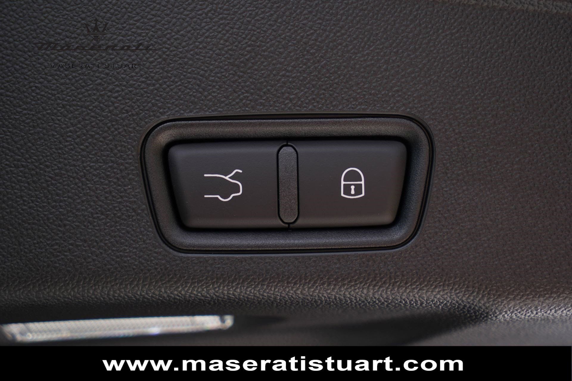 New 2025 Maserati Grecale Modena image 48