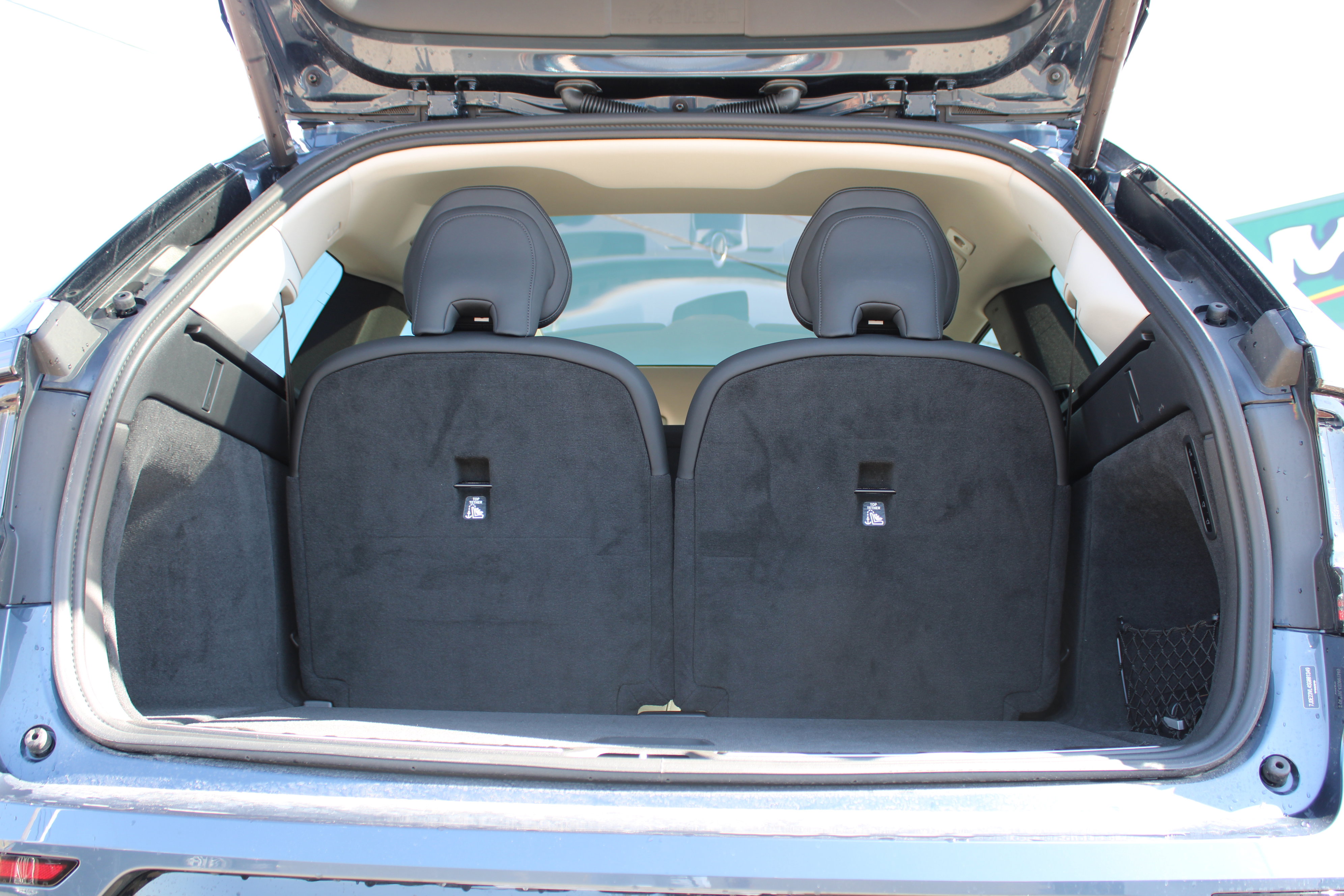 New 2025 Volvo EX90 Ultra image 40