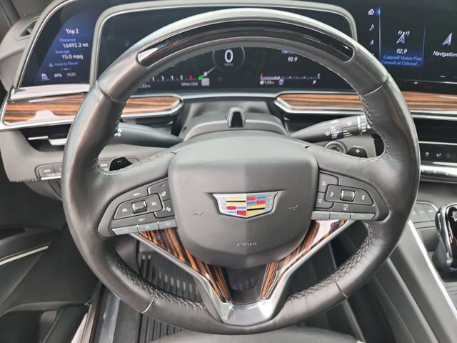 Certified 2024 Cadillac Escalade ESV Premium Luxury AWD/4WD image 13