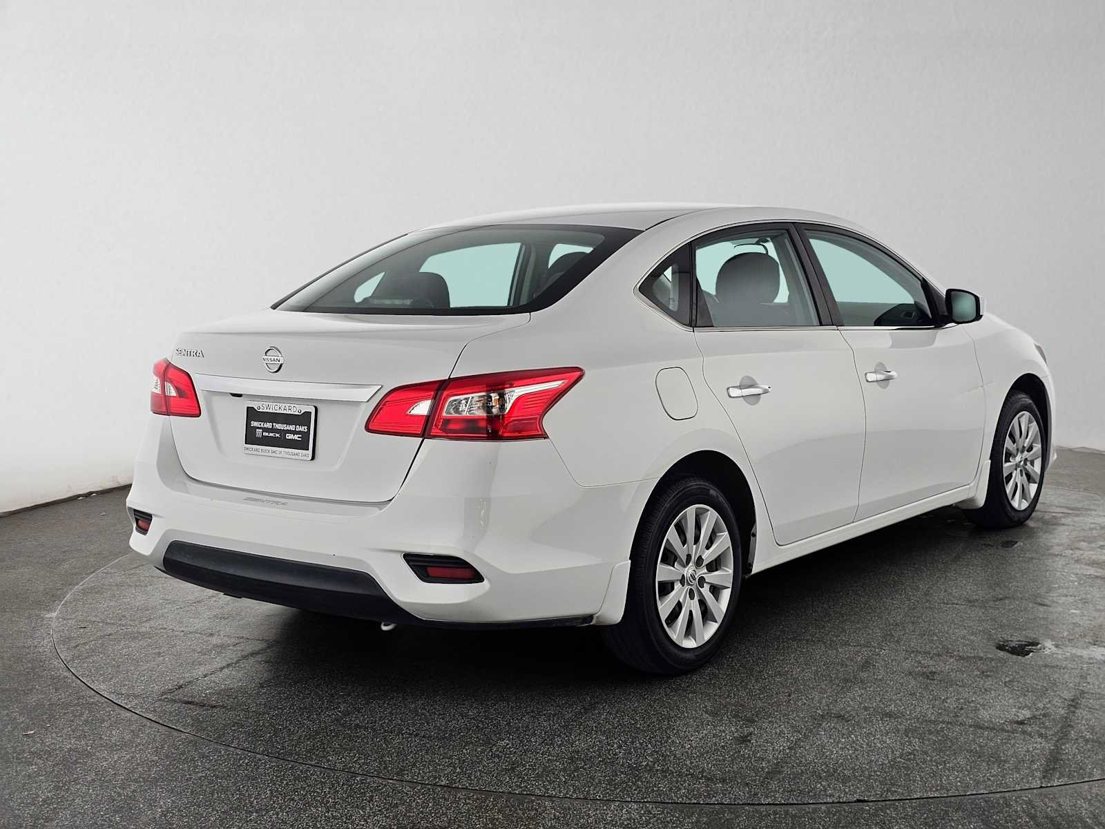 Used 2019 Nissan Sentra S FWD image 3