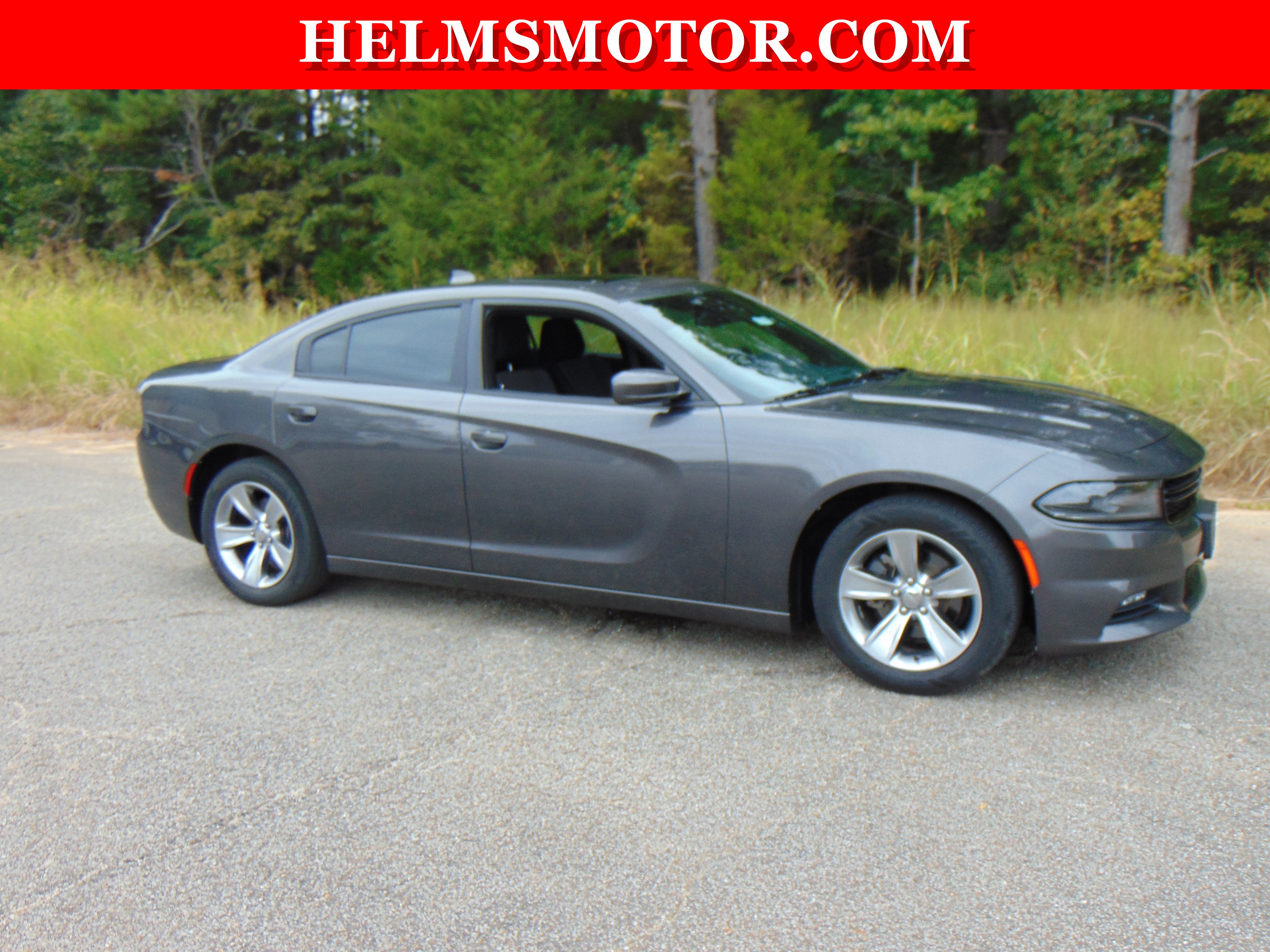 Used 2015 Dodge Charger SXT RWD image 16