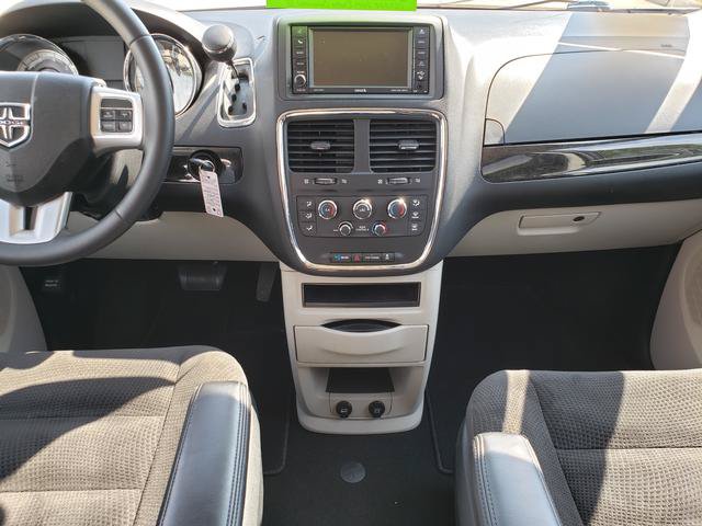 Used 2017 Dodge Grand Caravan SE w/ Power Window Group FWD image 15