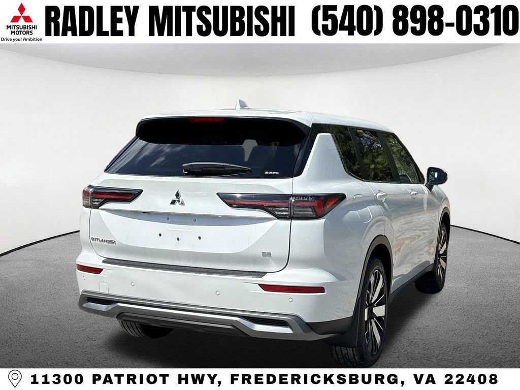 New 2026 Mitsubishi Outlander SE AWD/4WD image 16