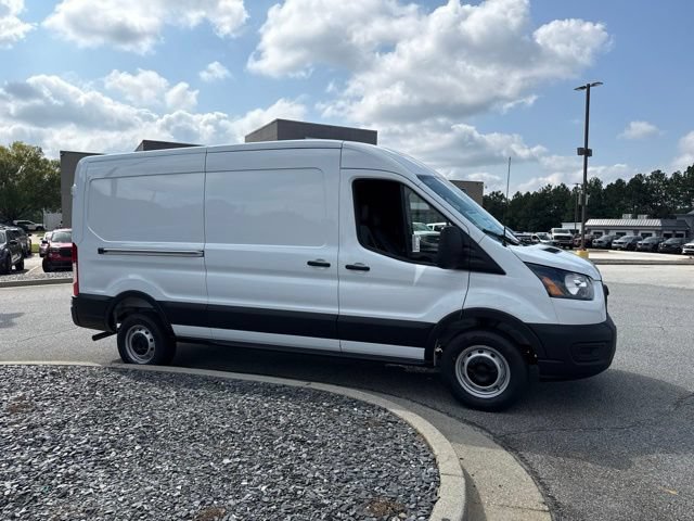 New 2027 Ford Transit 250 148 Medium Roof w/ Load Area Protection Package RWD image 1