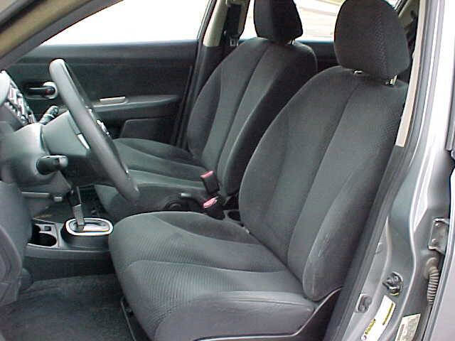 Used 2011 Nissan Versa 1.8 S w/ Plus Pkg image 13