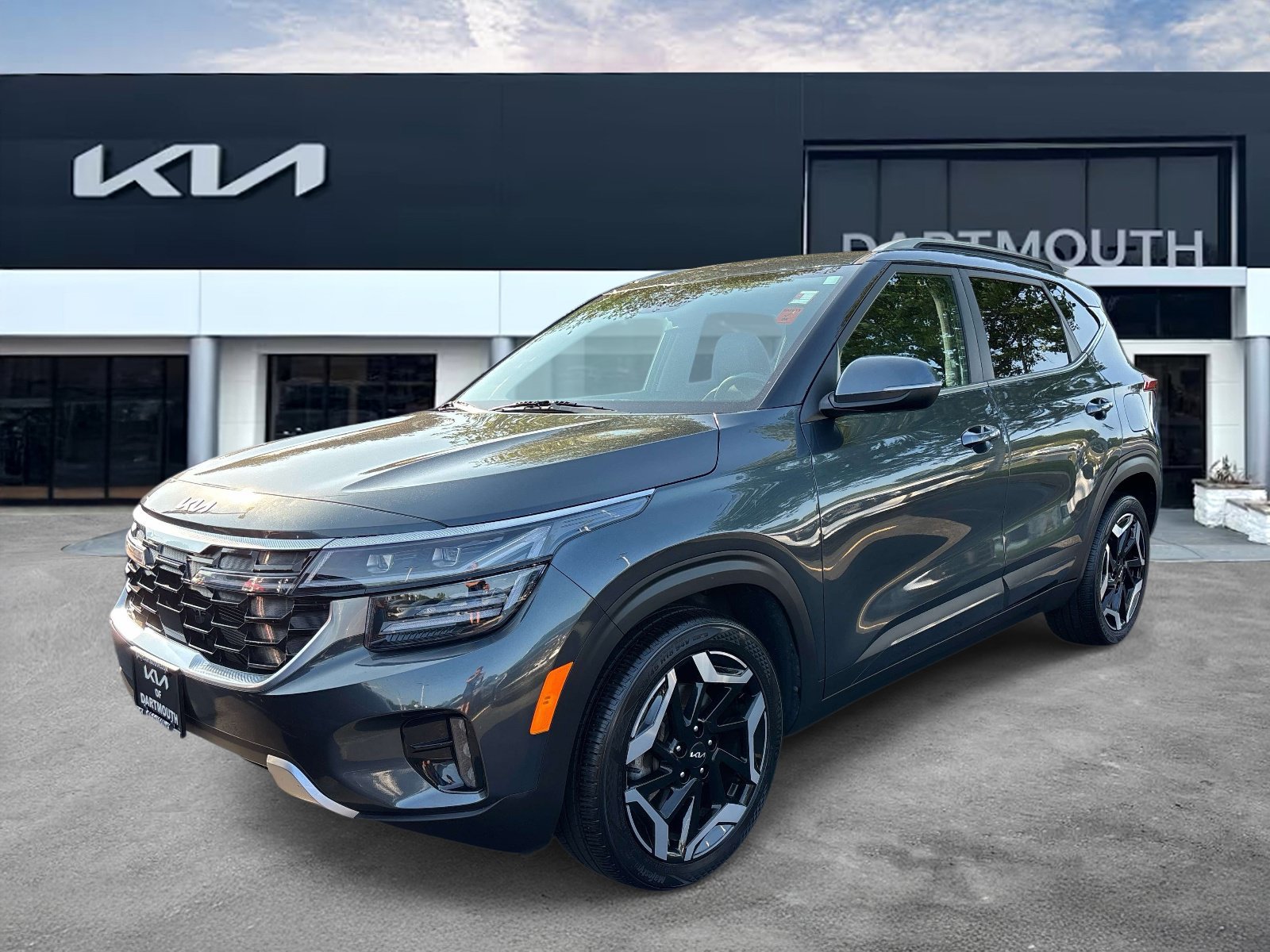 Used 2024 Kia Seltos SX w/ SX Sunroof Package