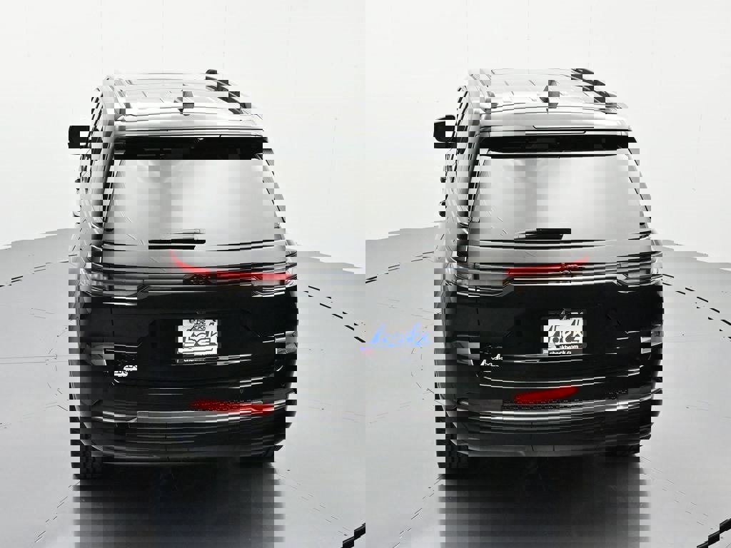 New 2026 Jeep Grand Cherokee Limited image 36