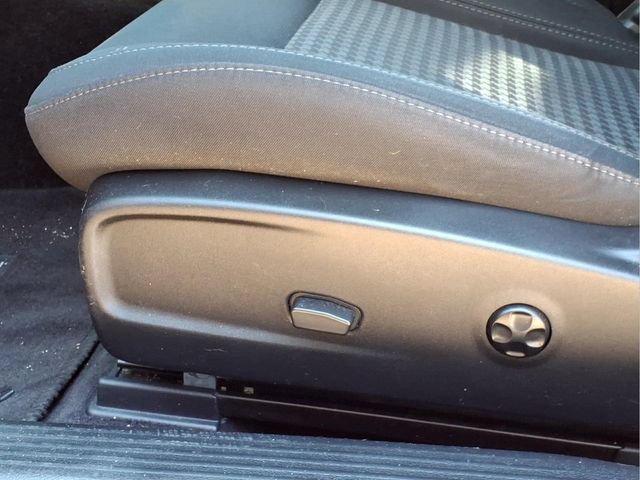 Used 2017 Dodge Challenger R/T w/ Sound Group RWD image 18