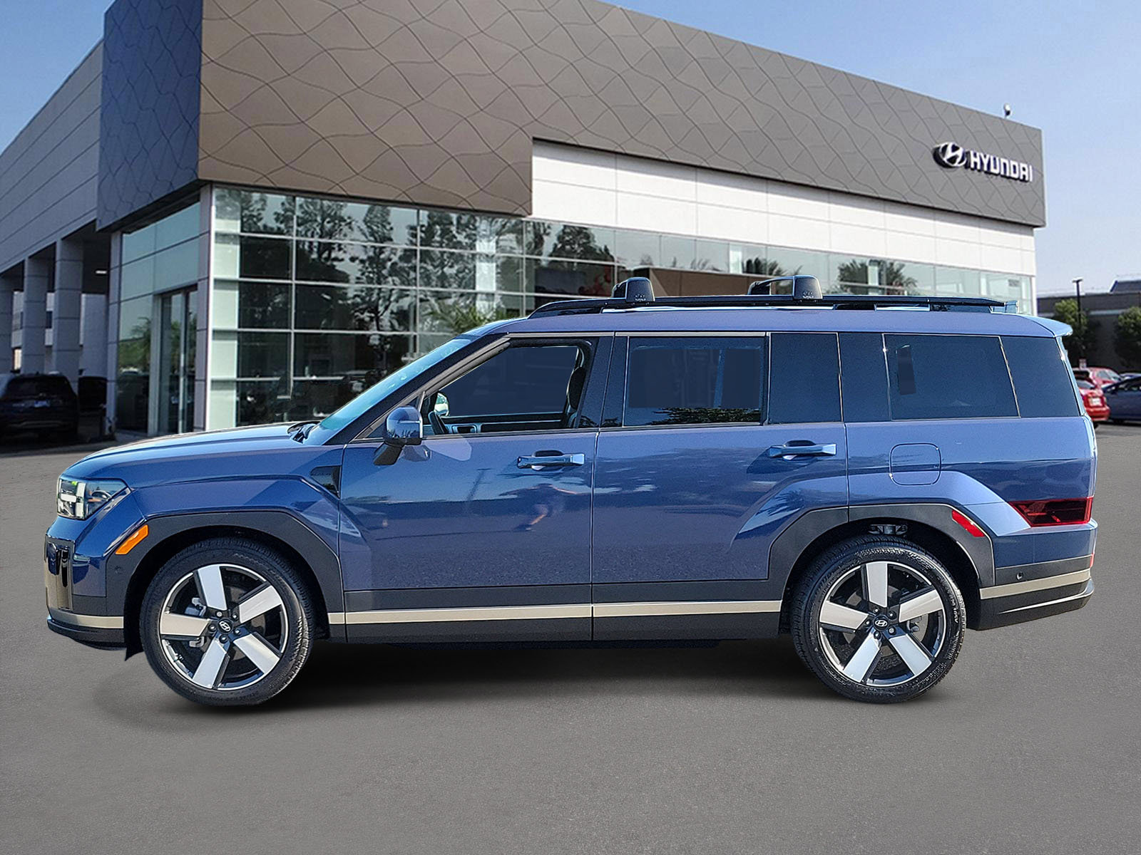 Certified 2025 Hyundai Santa Fe Limited FWD image 3