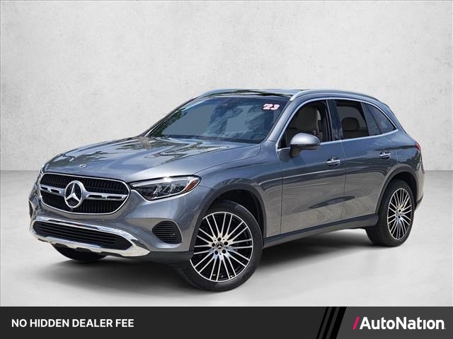 Used 2023 Mercedes-Benz GLC 300 4MATIC image 1