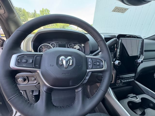 New 2026 RAM 2500 Big Horn AWD/4WD image 41