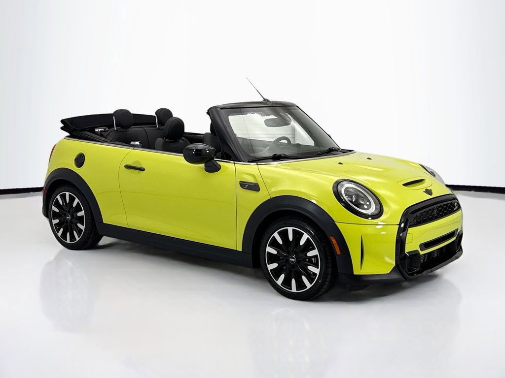 Certified 2024 MINI Cooper S image 4