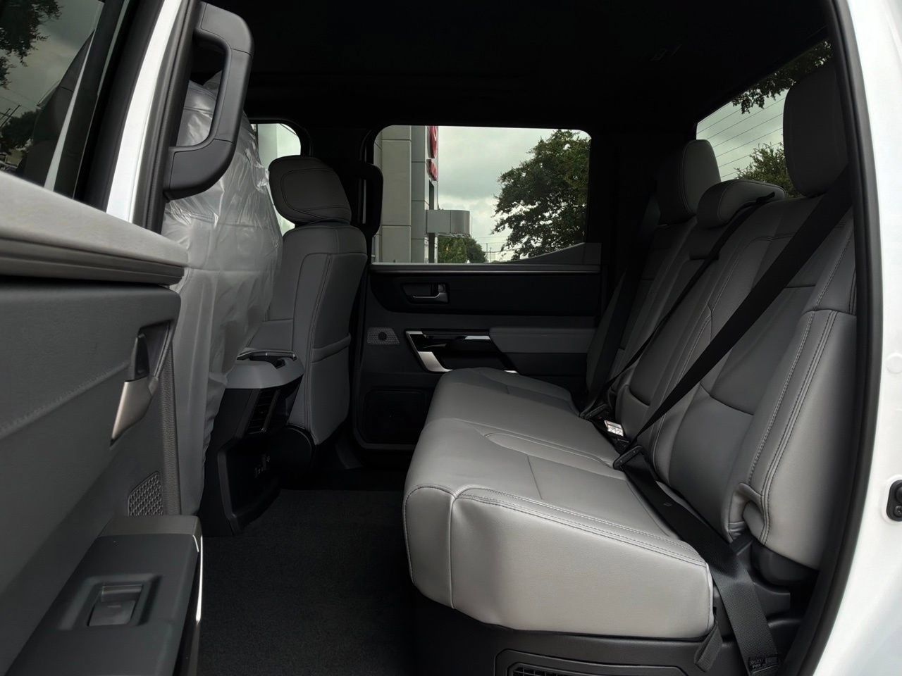 New 2026 Toyota Tundra Limited w/ Limited PVM Package AWD/4WD image 11