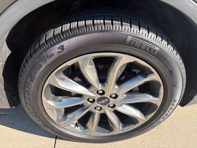 Used 2020 Lincoln Corsair AWD w/ Luxury Package image 21