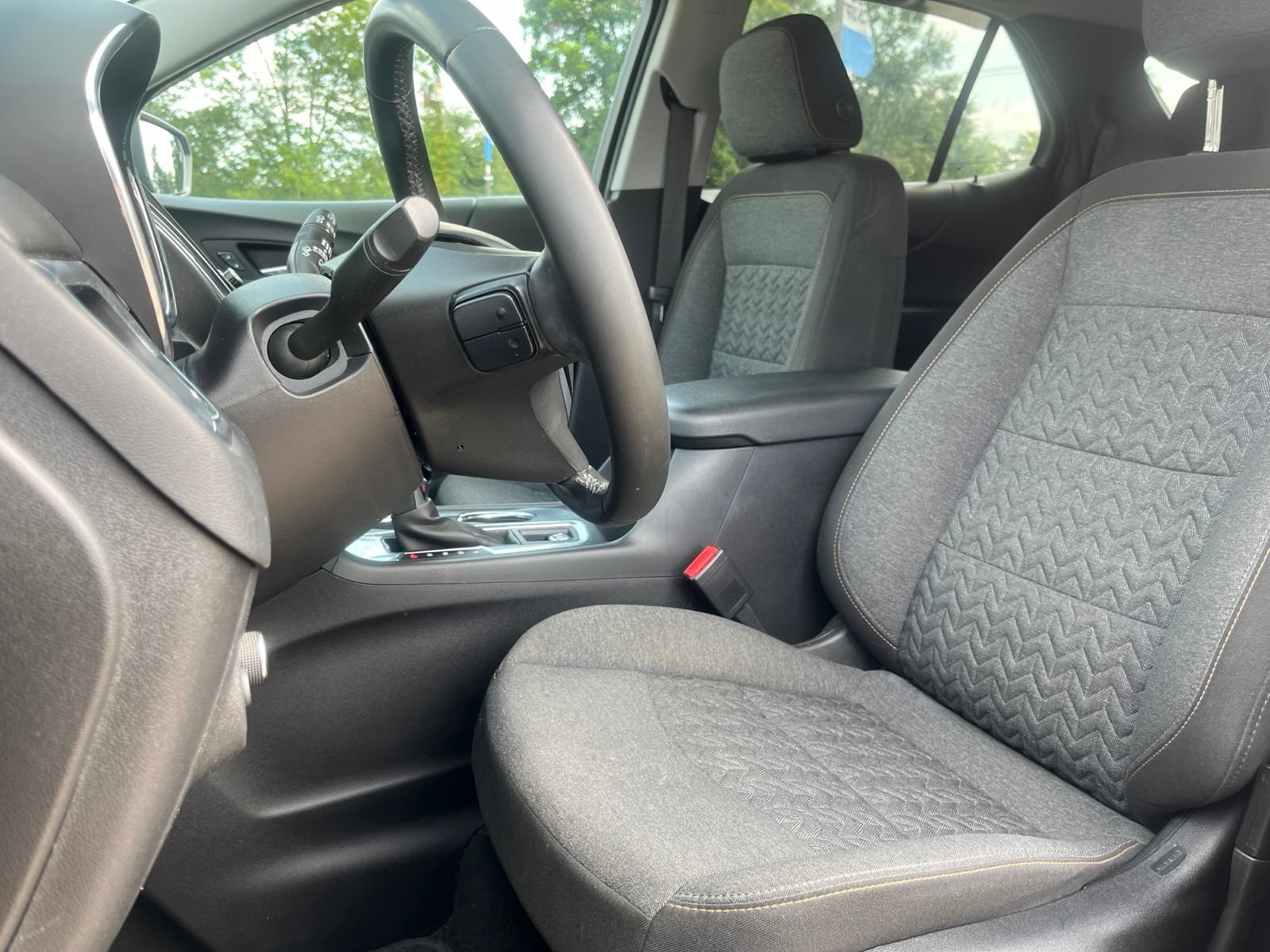 Used 2023 Chevrolet Equinox LT FWD image 8