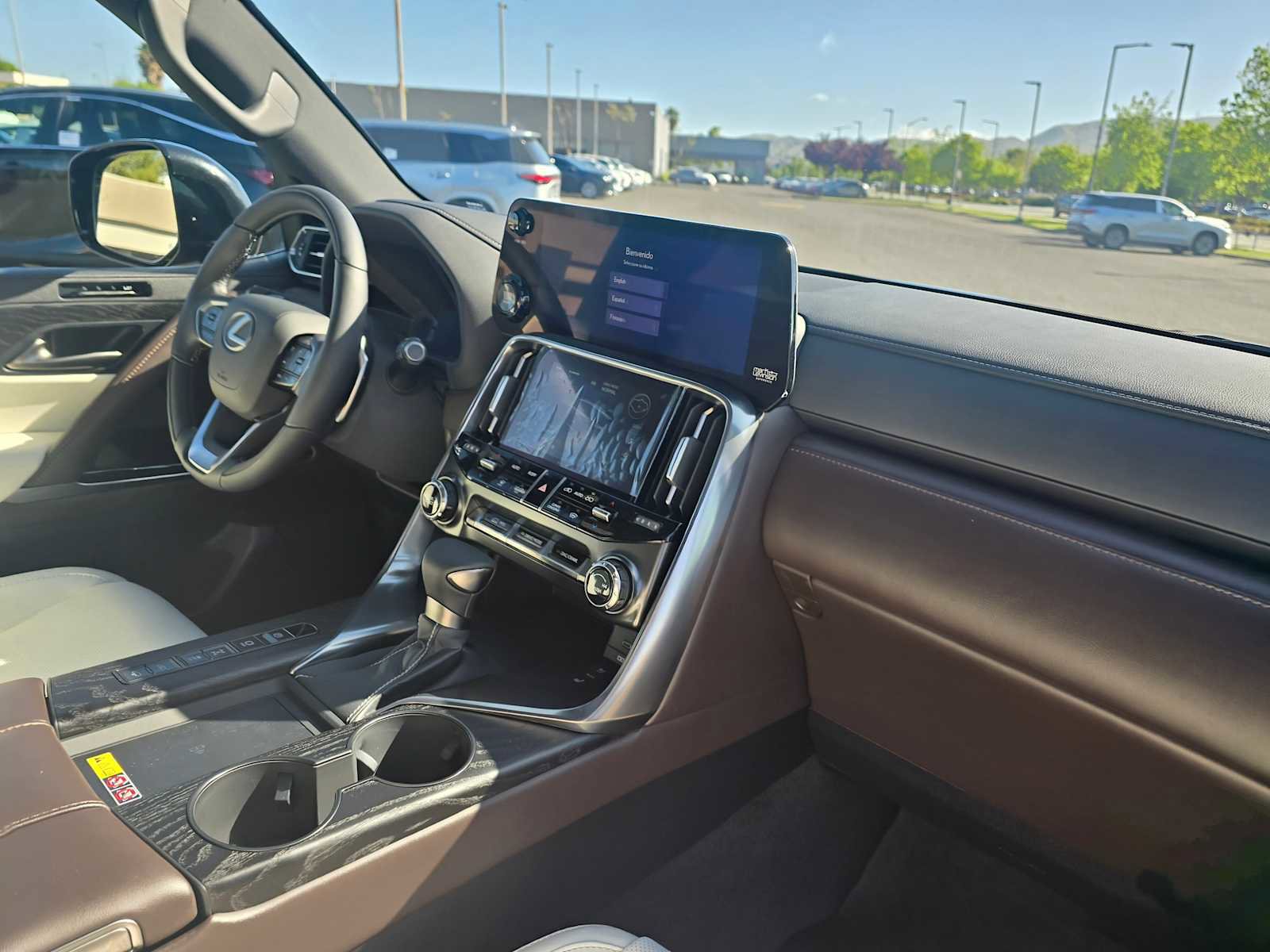 New 2026 Lexus LX 600 4WD w/ Luxury Package image 12