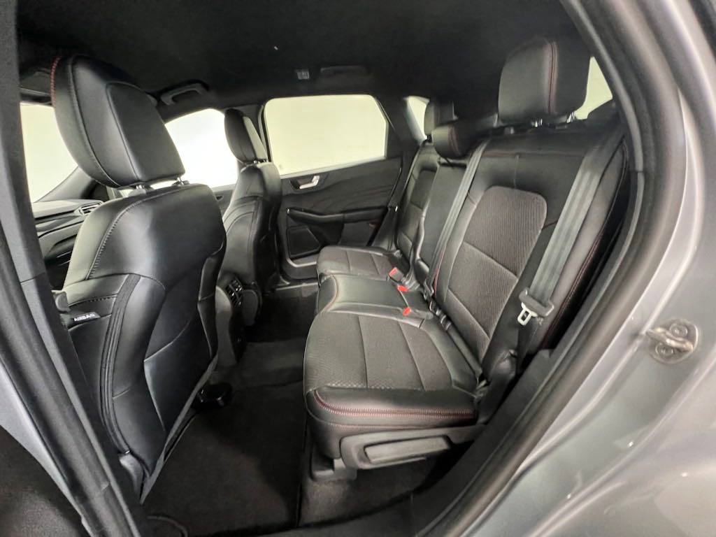 Used 2024 Ford Escape ST-Line w/ Equipment Group 301A image 16