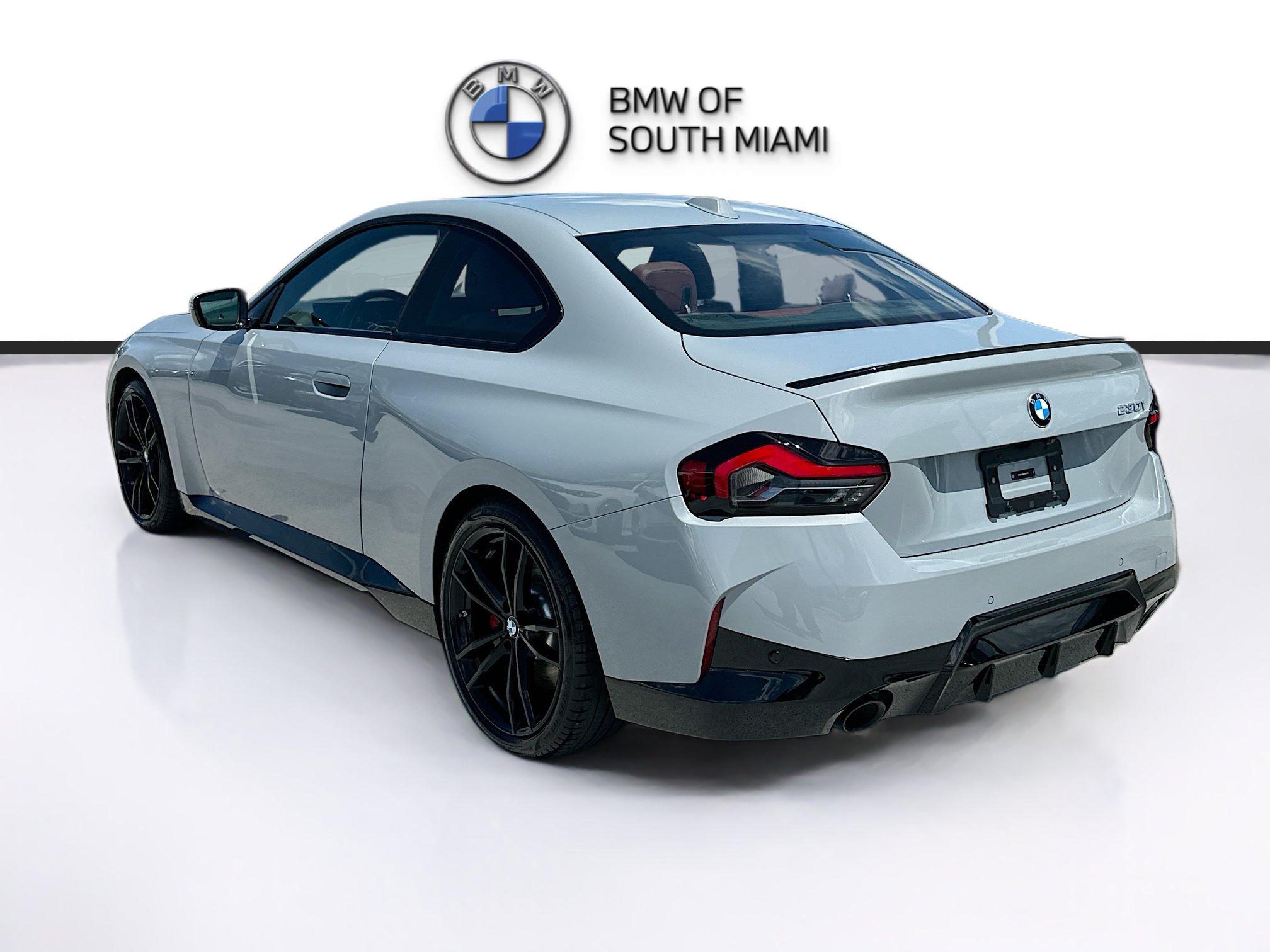 Certified 2024 BMW 230i Coupe w/ Premium Package RWD image 5