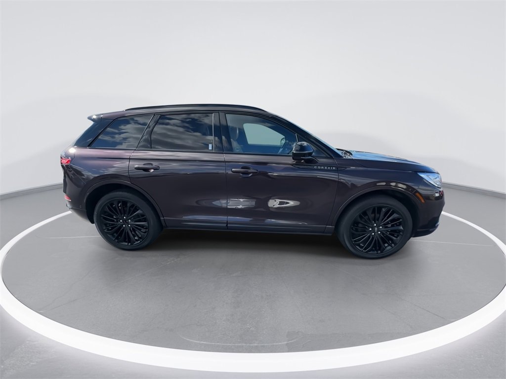 Used 2023 Lincoln Corsair Reserve w/ Equipment Group 202A image 9