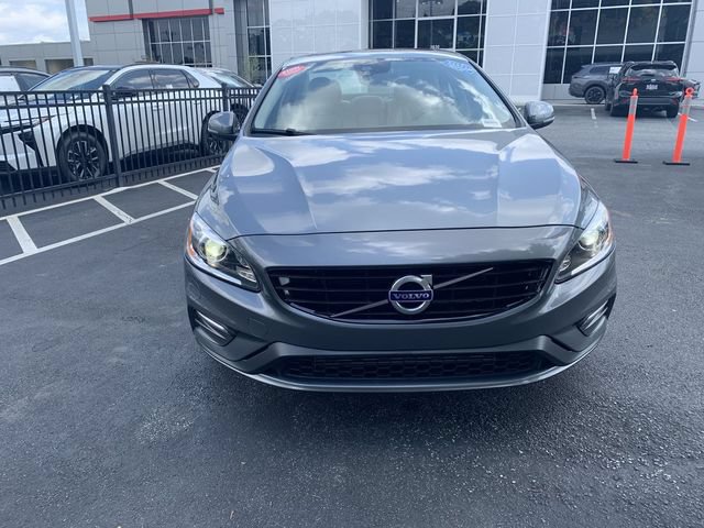 Used 2018 Volvo S60 T5 Dynamic w/ Vision Package FWD image 3