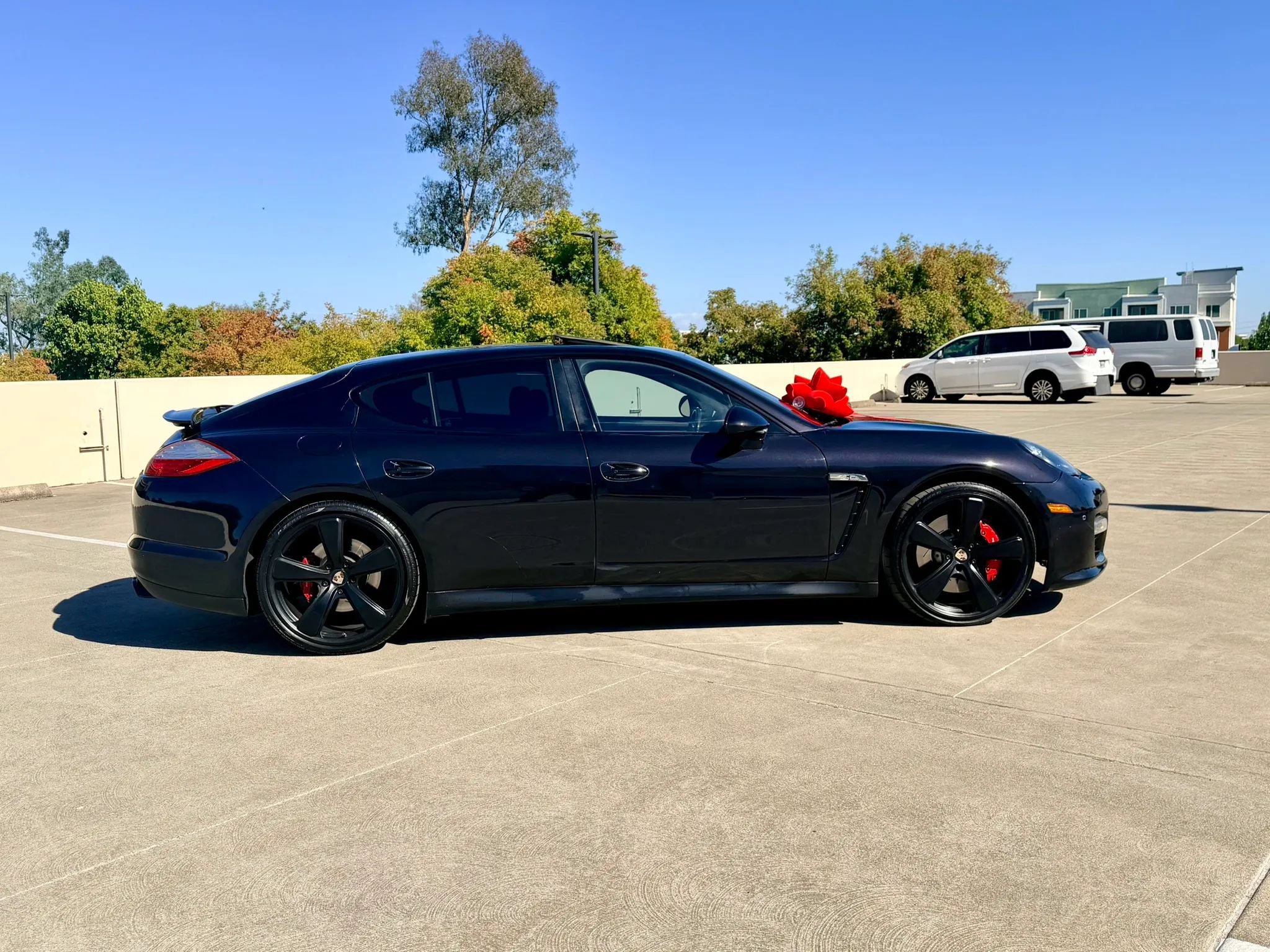 Used 2013 Porsche Panamera GTS AWD/4WD image 7