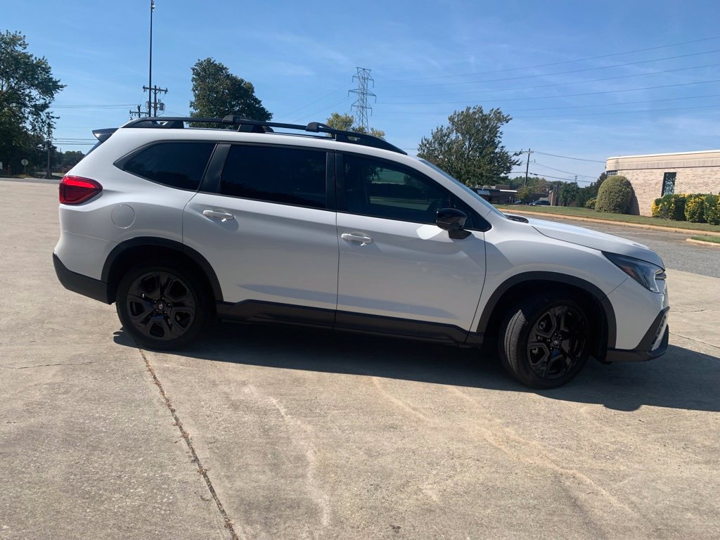 Used 2024 Subaru Ascent Onyx Edition Limited AWD/4WD image 10