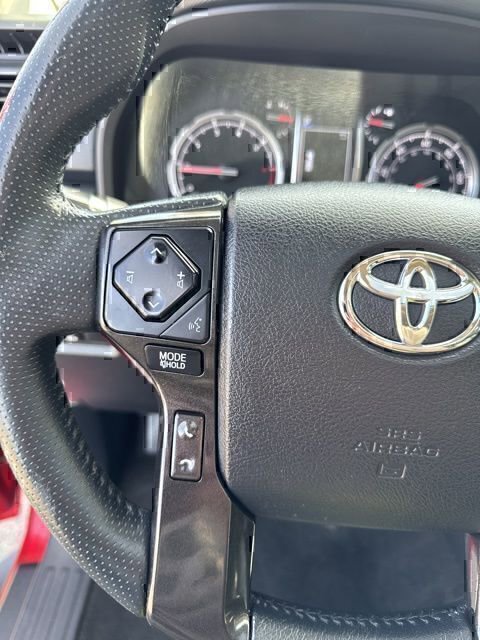 Certified 2020 Toyota 4Runner TRD Off-Road Premium w/ Moonroof Package AWD/4WD image 22