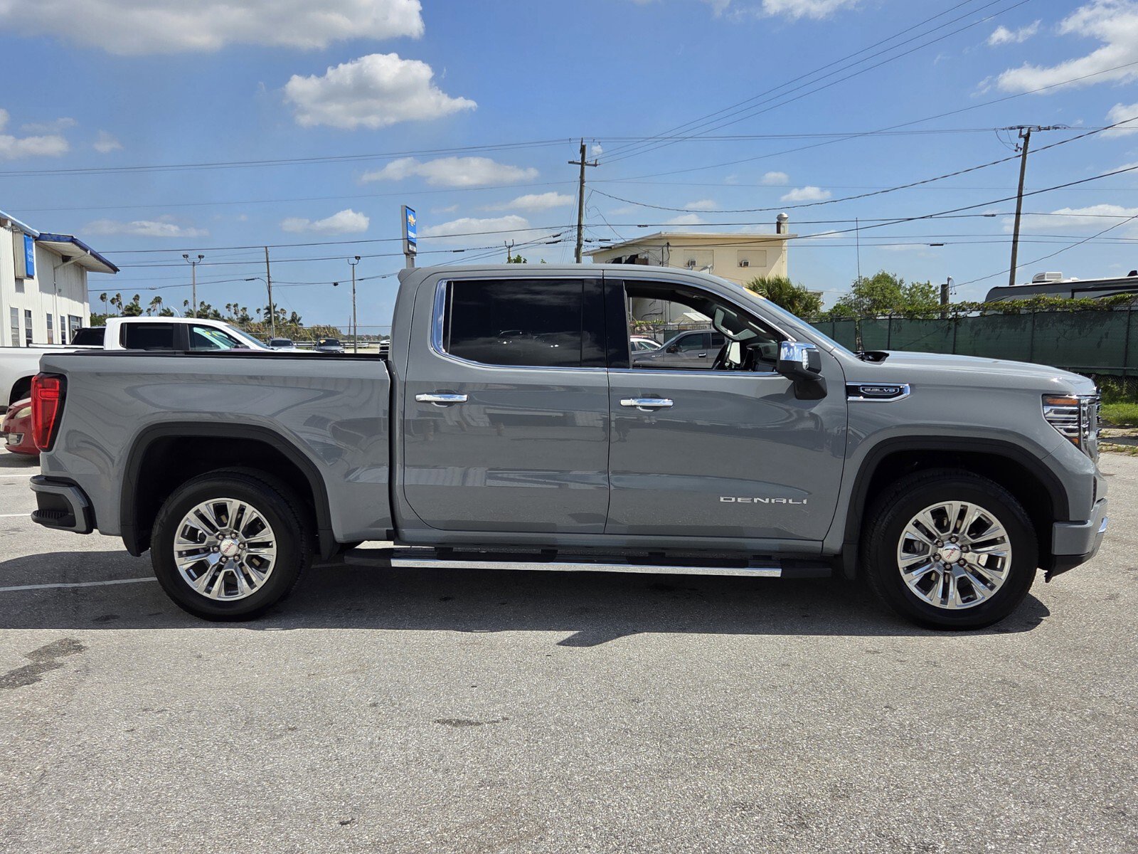 Used 2025 GMC Sierra 1500 Denali RWD image 6