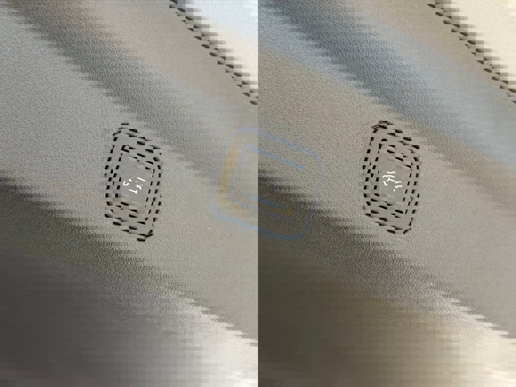 New 2026 Cadillac Escalade IQ Sport 1 w/ LPO, ONYX Package image 34