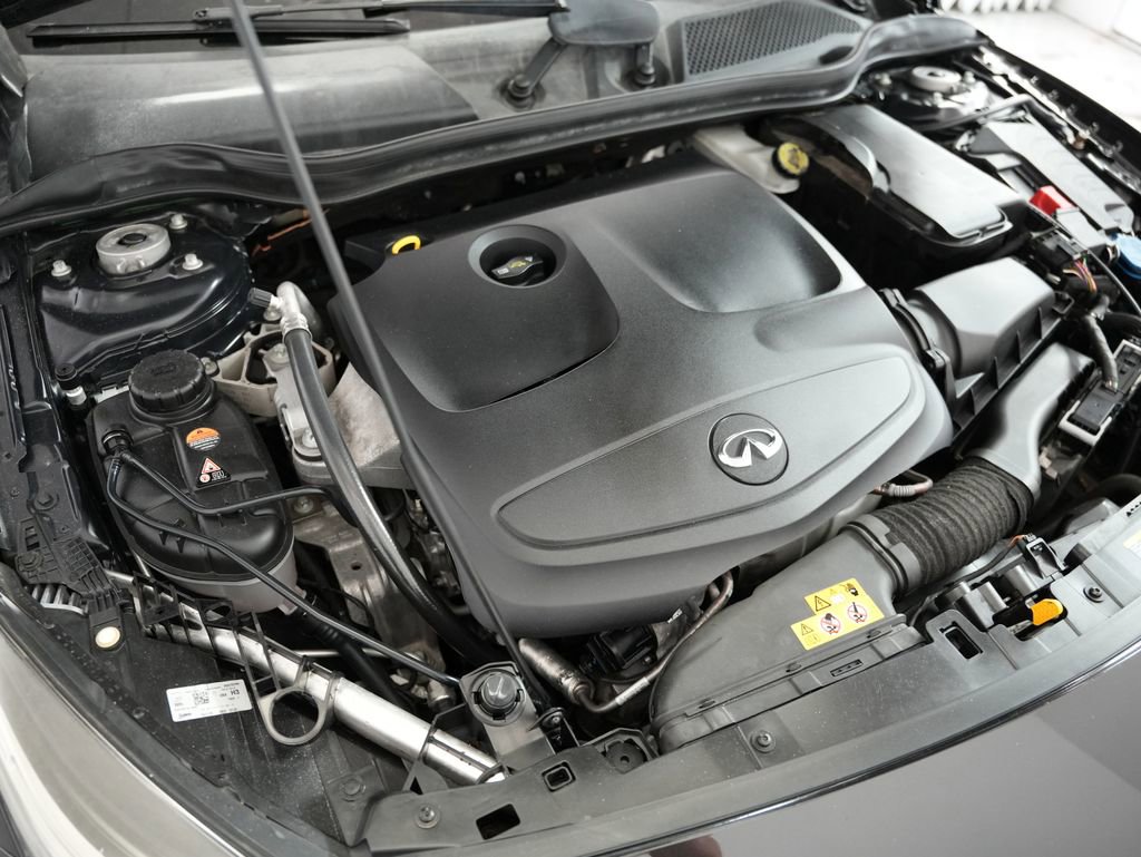 Used 2019 INFINITI QX30 w/ Navigation Package image 51