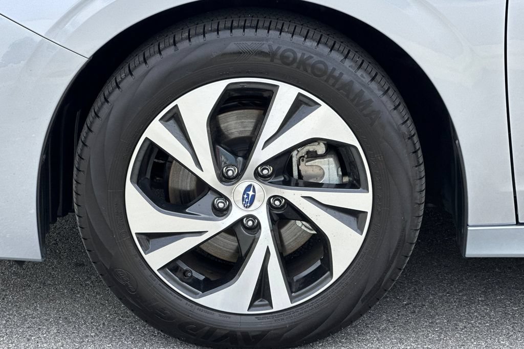 Certified 2025 Subaru Legacy Premium AWD/4WD image 25