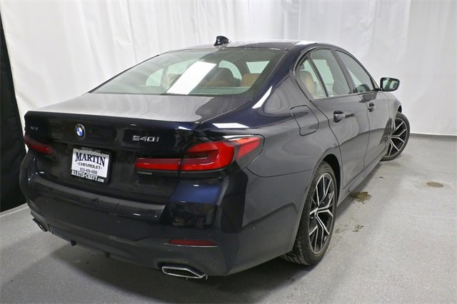 Used 2023 BMW 540i xDrive 540i xDrive w/ M Sport Package image 3
