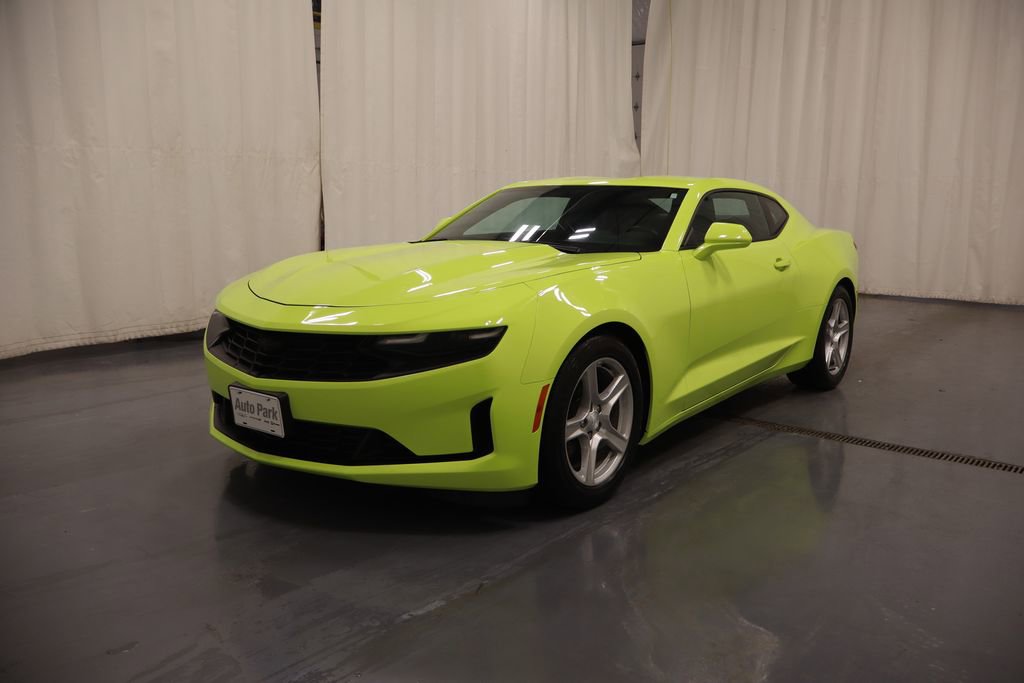 Used 2019 Chevrolet Camaro LT image 5