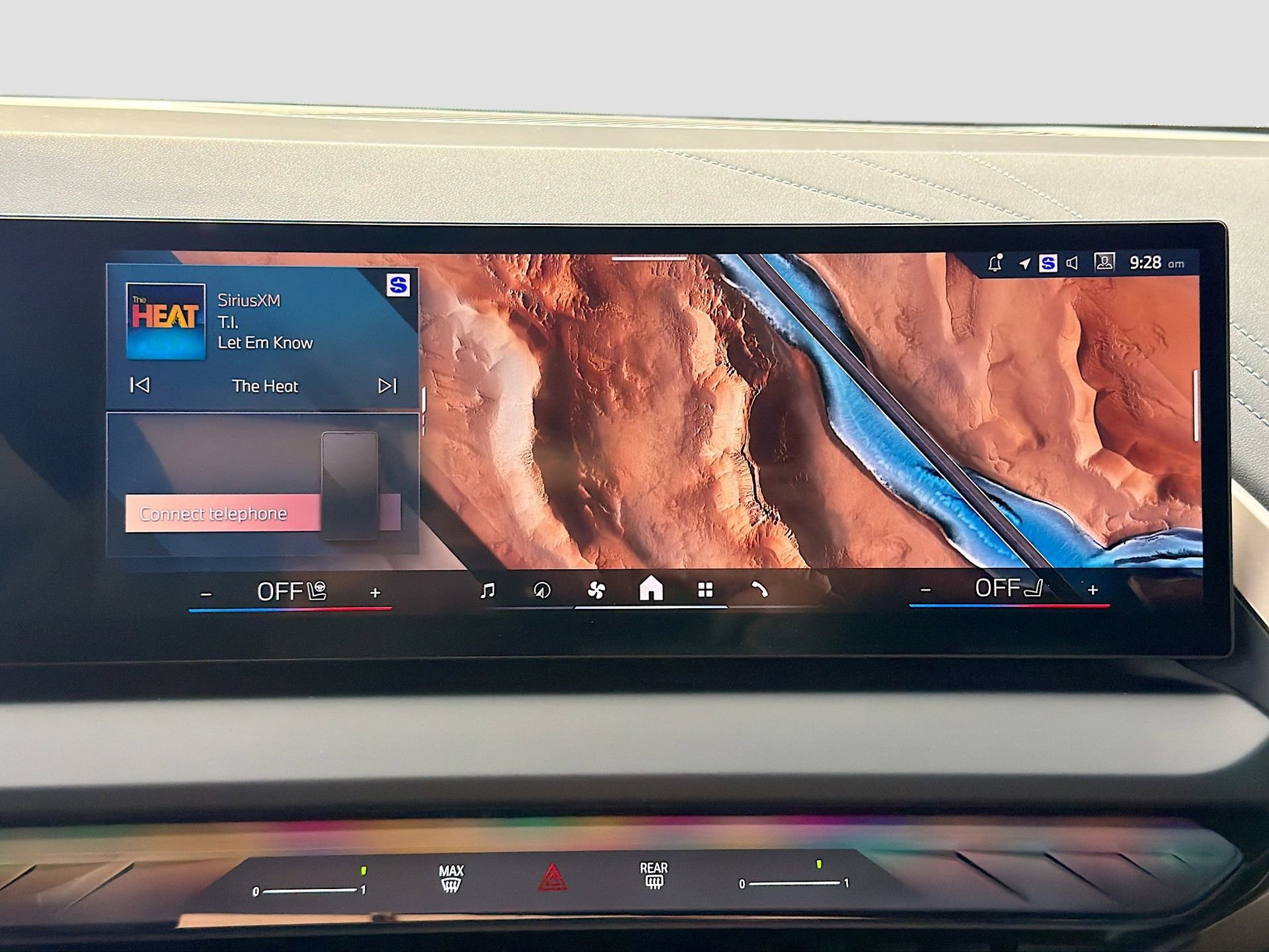 Used 2025 BMW X3 xDrive30i w/ Premium Package image 33