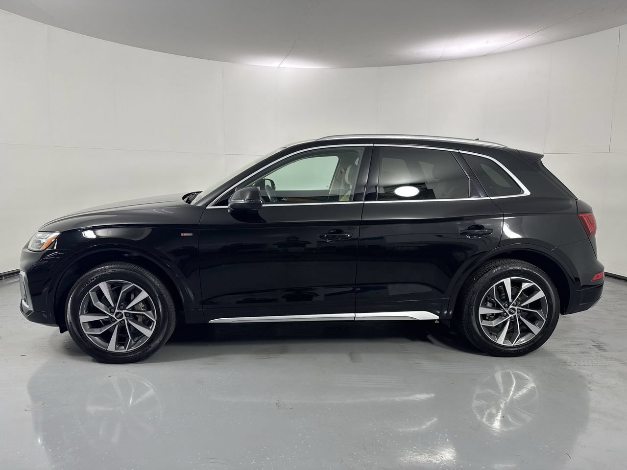 Used 2023 Audi Q5 2.0T Premium Plus w/ Premium Plus Package AWD/4WD video 2