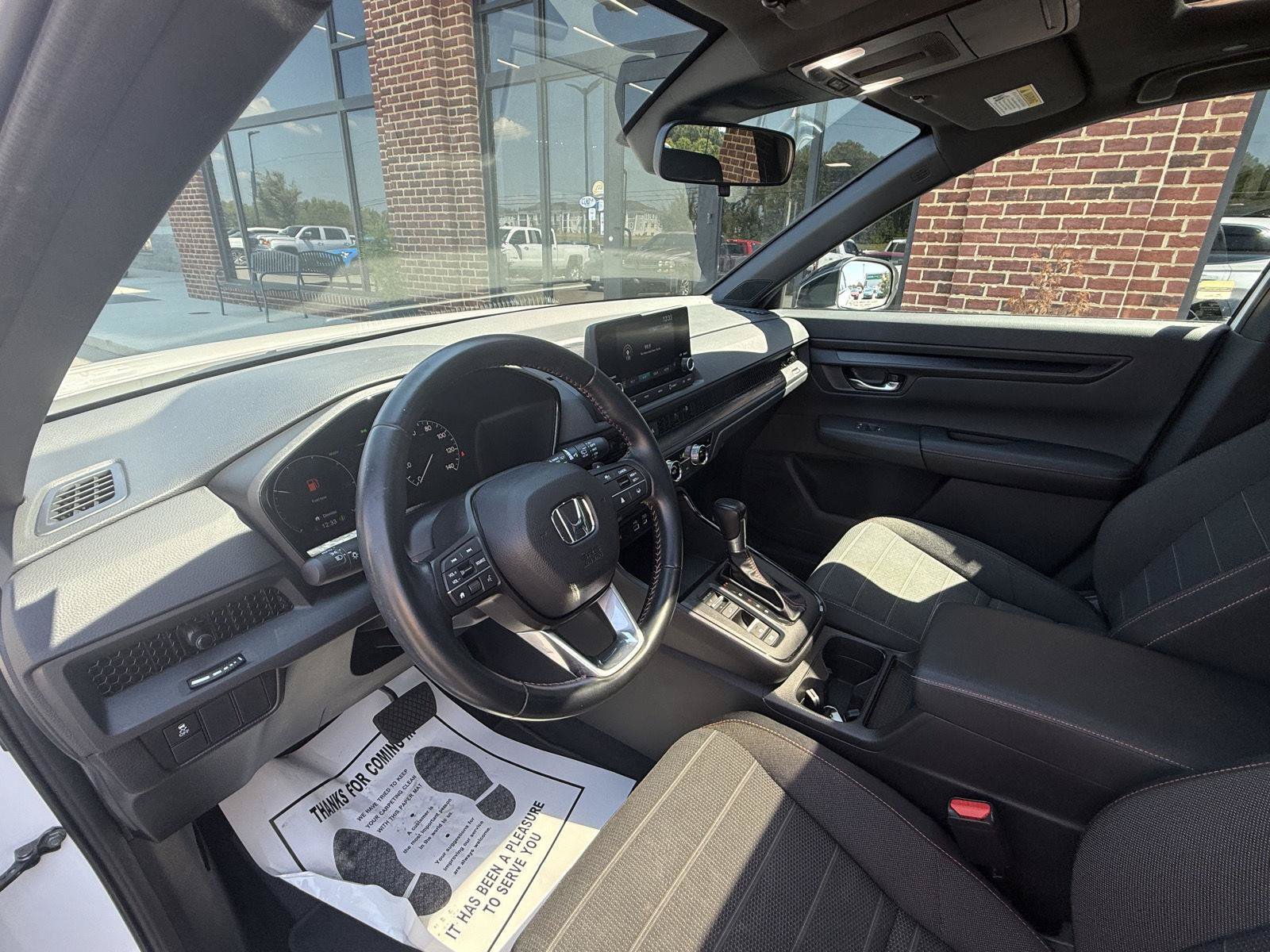 Used 2025 Honda CR-V Sport image 13