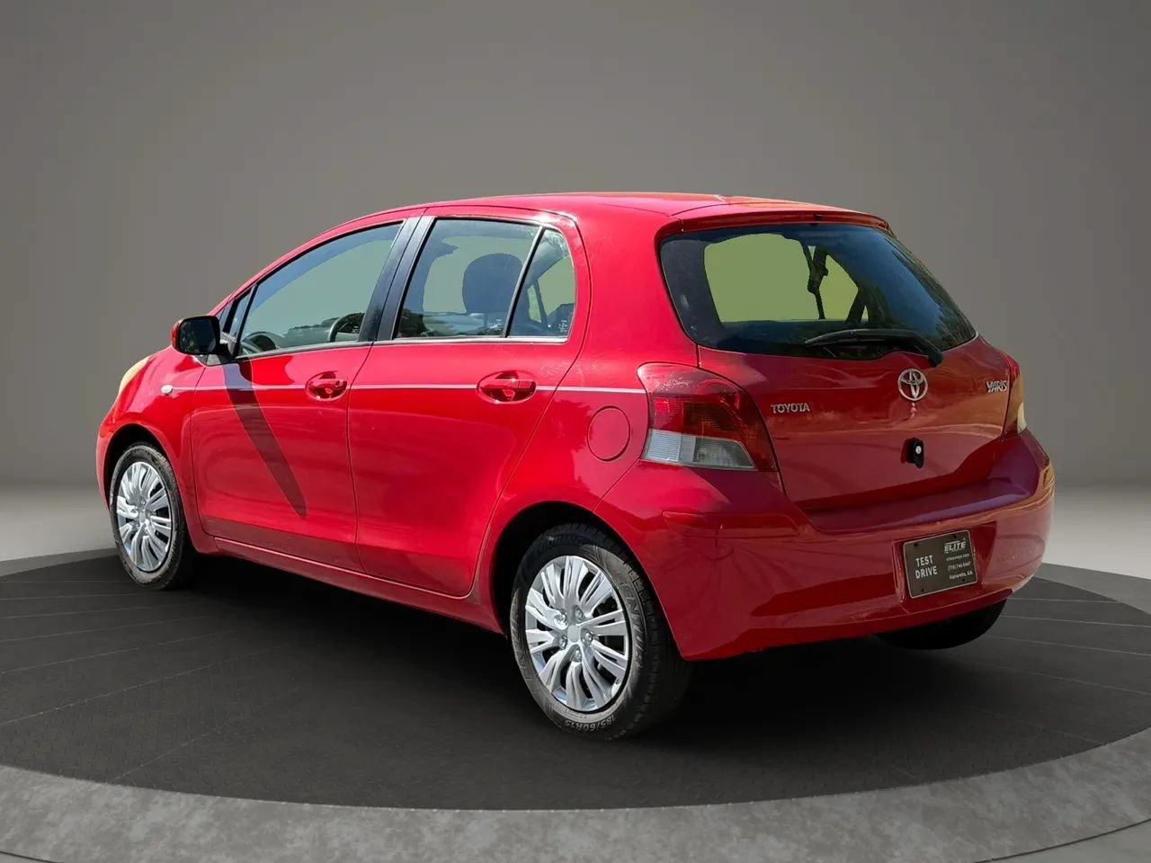 Used 2011 Toyota Yaris 4-Door Hatchback w/ PWR Pkg w/Steel Wheels FWD image 4