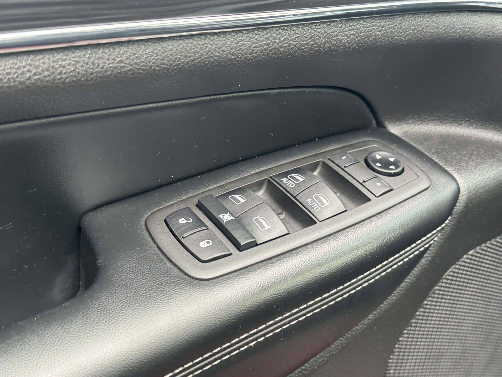 Used 2021 Jeep Grand Cherokee Limited w/ Quick Order Package 28K 80th image 15