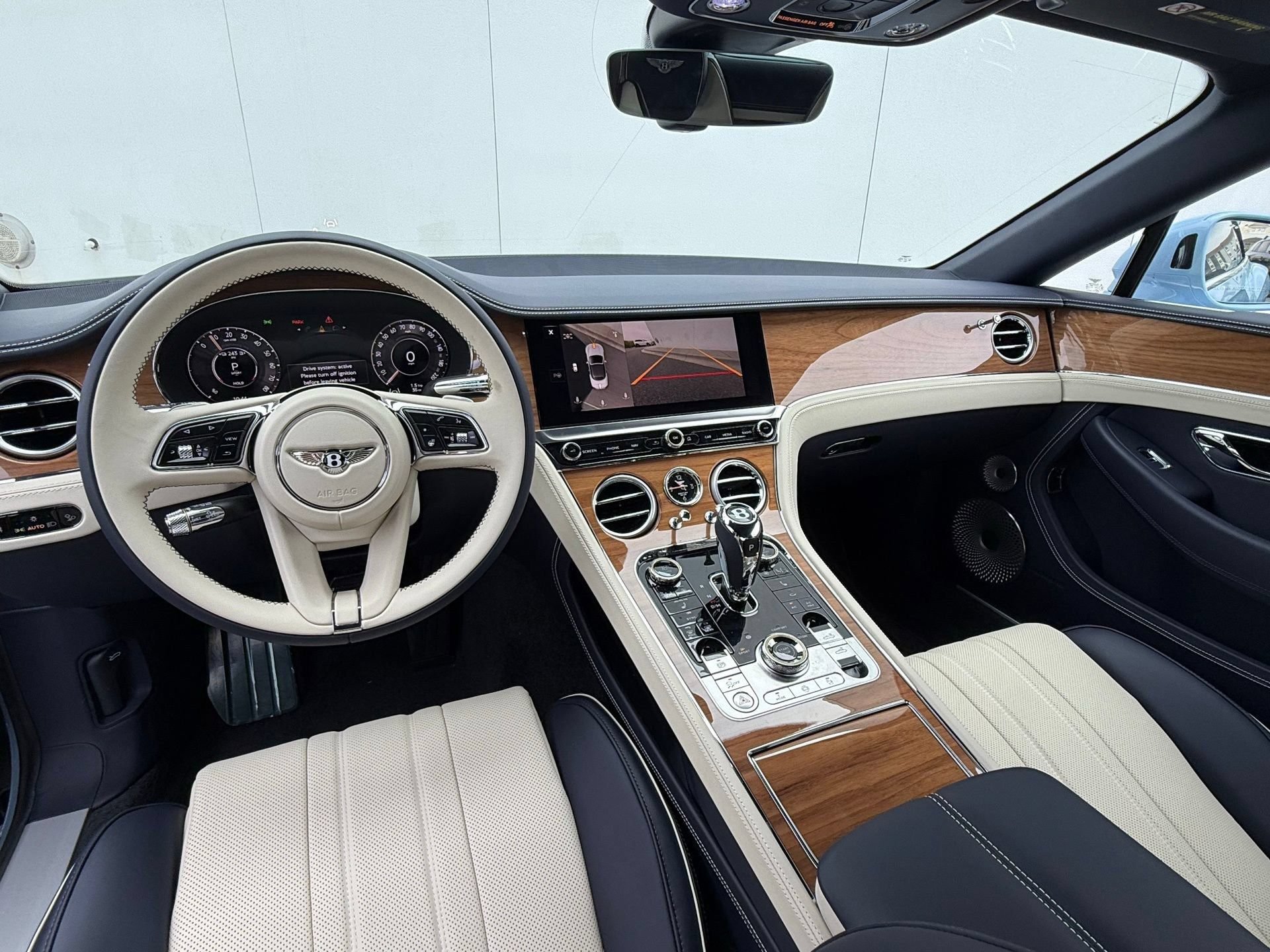 New 2026 Bentley Continental GTC AWD/4WD image 4