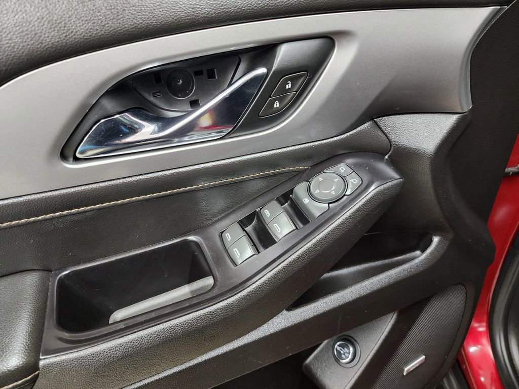 Used 2019 Chevrolet Traverse RS w/ LPO, Floor Liner Package image 10