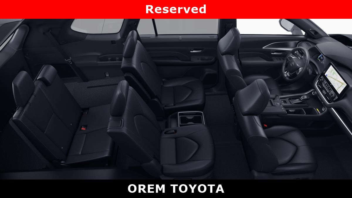 New 2026 Toyota Grand Highlander Hybrid Nightshade Edition image 7