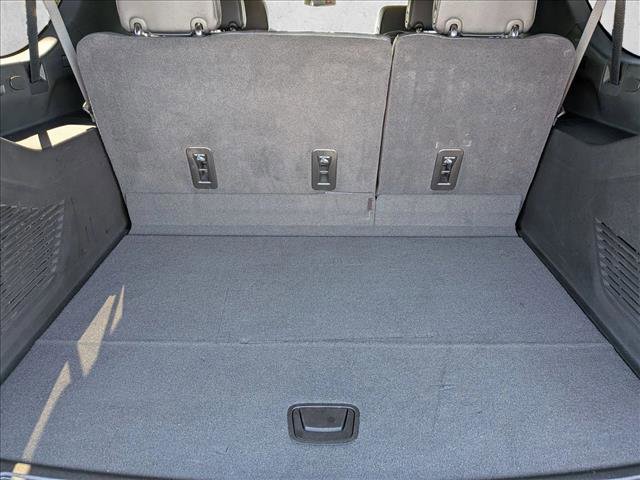 Used 2024 Chevrolet Suburban RST w/ Luxury Package AWD/4WD image 6