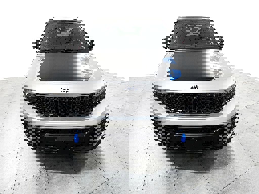 Used 2023 Jeep Grand Cherokee Trailhawk AWD/4WD image 2