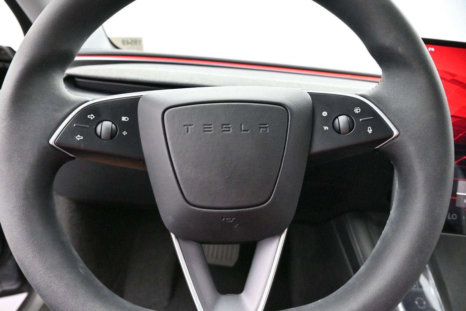 Used 2025 Tesla Model 3 Long Range RWD image 17