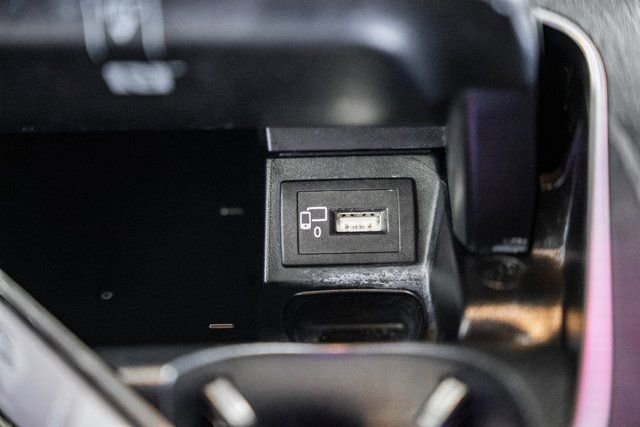 Used 2018 Mercedes-Benz E 300 E 300 image 21