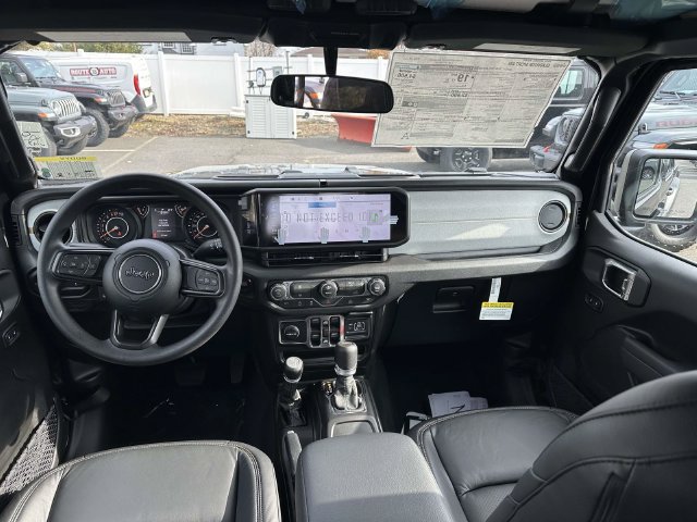 New 2026 Jeep Gladiator Sport AWD/4WD image 10