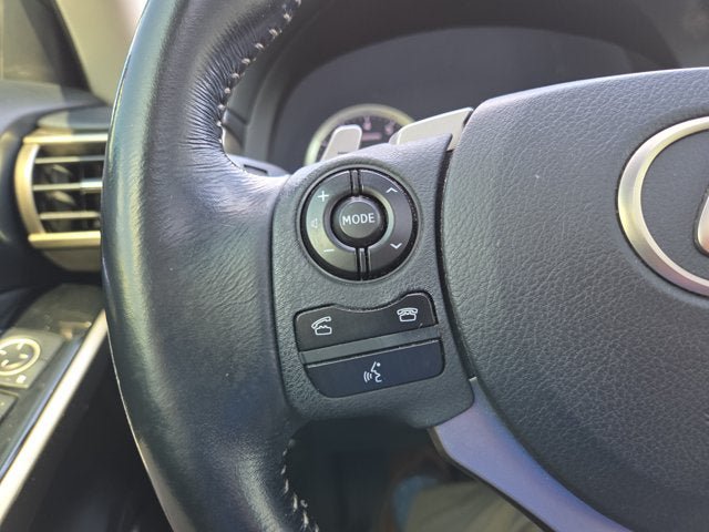 Used 2016 Lexus IS 300 AWD image 21
