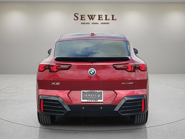 New 2026 BMW X2 xDrive28i w/ M Sport Package AWD/4WD image 4