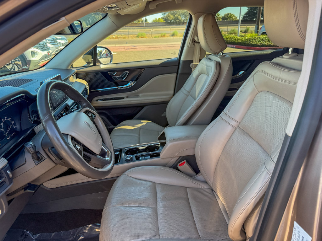 Used 2021 Lincoln Corsair FWD w/ Premium Package image 13