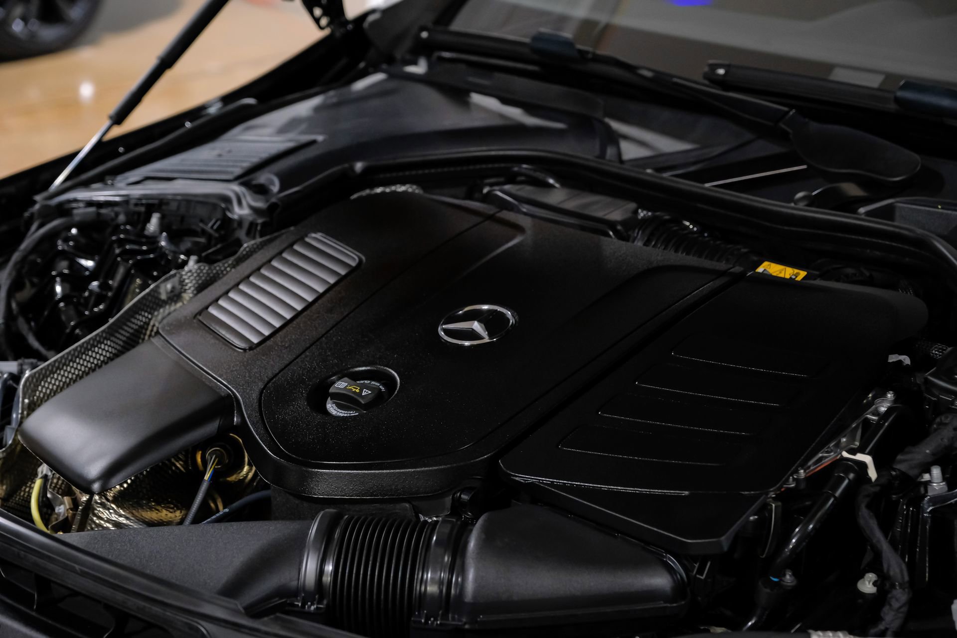 Used 2024 Mercedes-Benz CLE 300 4MATIC Coupe image 41